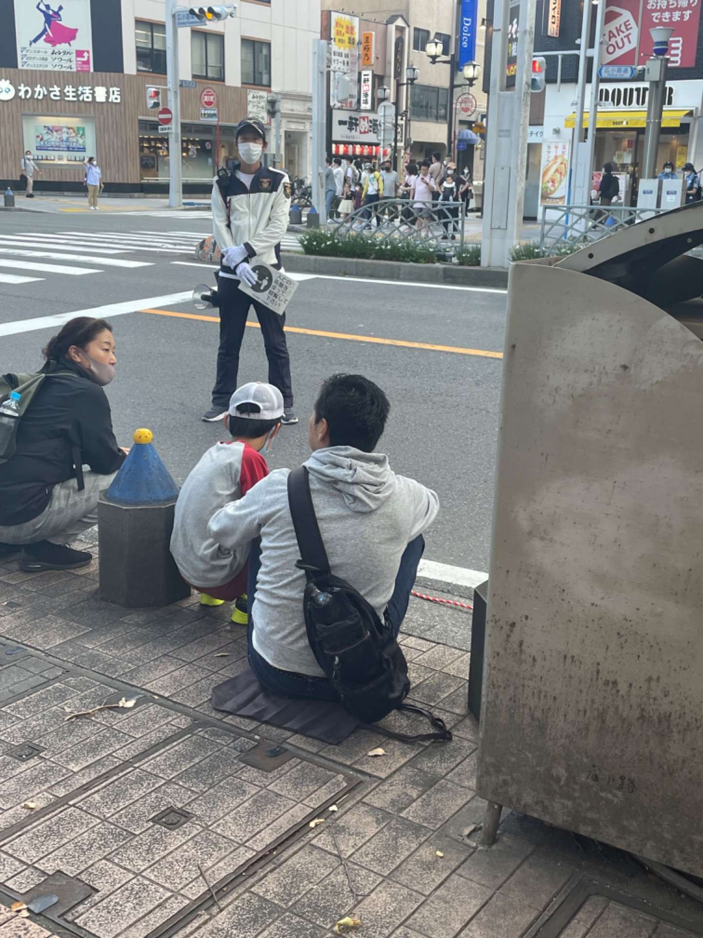 [名古屋市千種区の警備会社]　名古屋まつりの雑踏警備隊員さんの応援に行ってきました